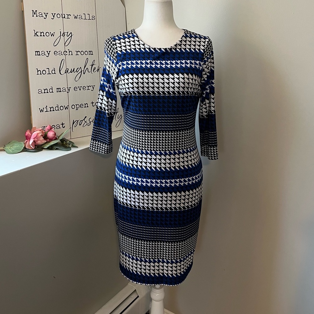 Karen Kane Houndstooth Print Dress - size Small